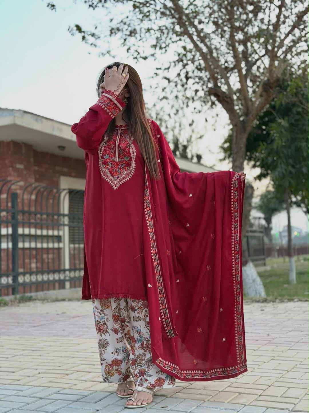 Aneelas Winter Collection 2026/27 – 3-Piece Embroidered Unstitched Suit